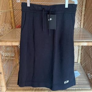 NWT Nike Sweat Skirt Pencil Knee Length Casual Drawstring with Pockets XS